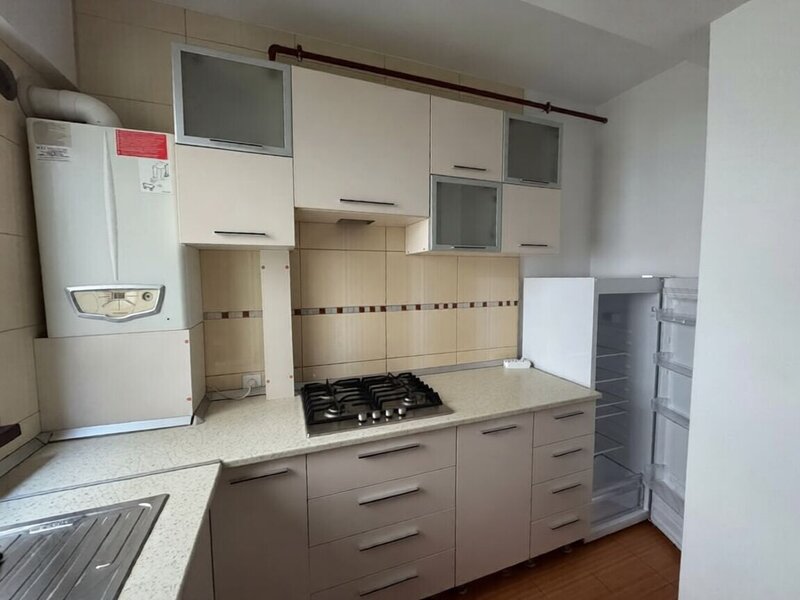 Dristor Metrou 2 Camere Decomandat Parcare